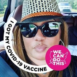 Meet your Posher, Sharon